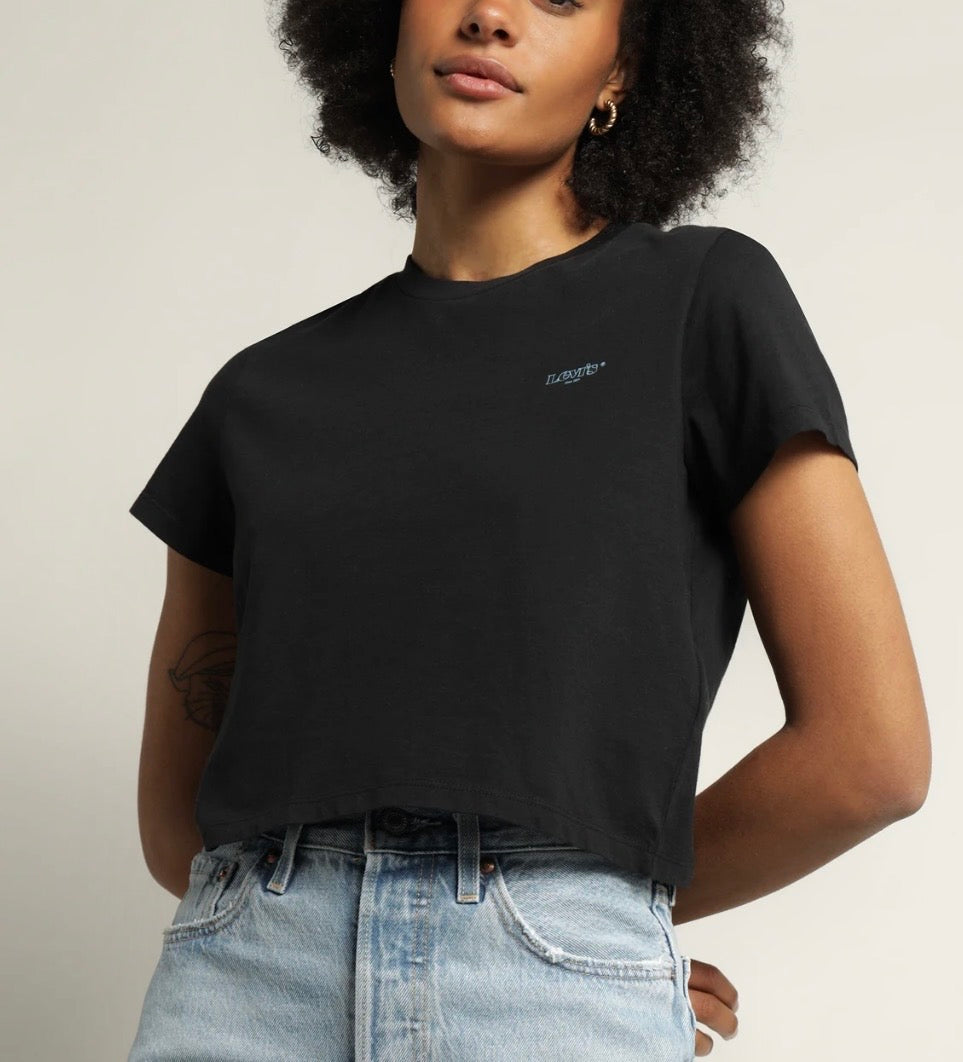 😍 Manche courte : LEVIS noir avec écriture bleu fait S/ femme coupe confo neuf! Look écourté .
