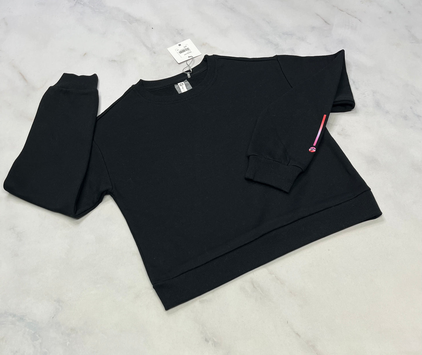 Ouaté noir : Tag athletic neuf ! Fait 10 ans fille .