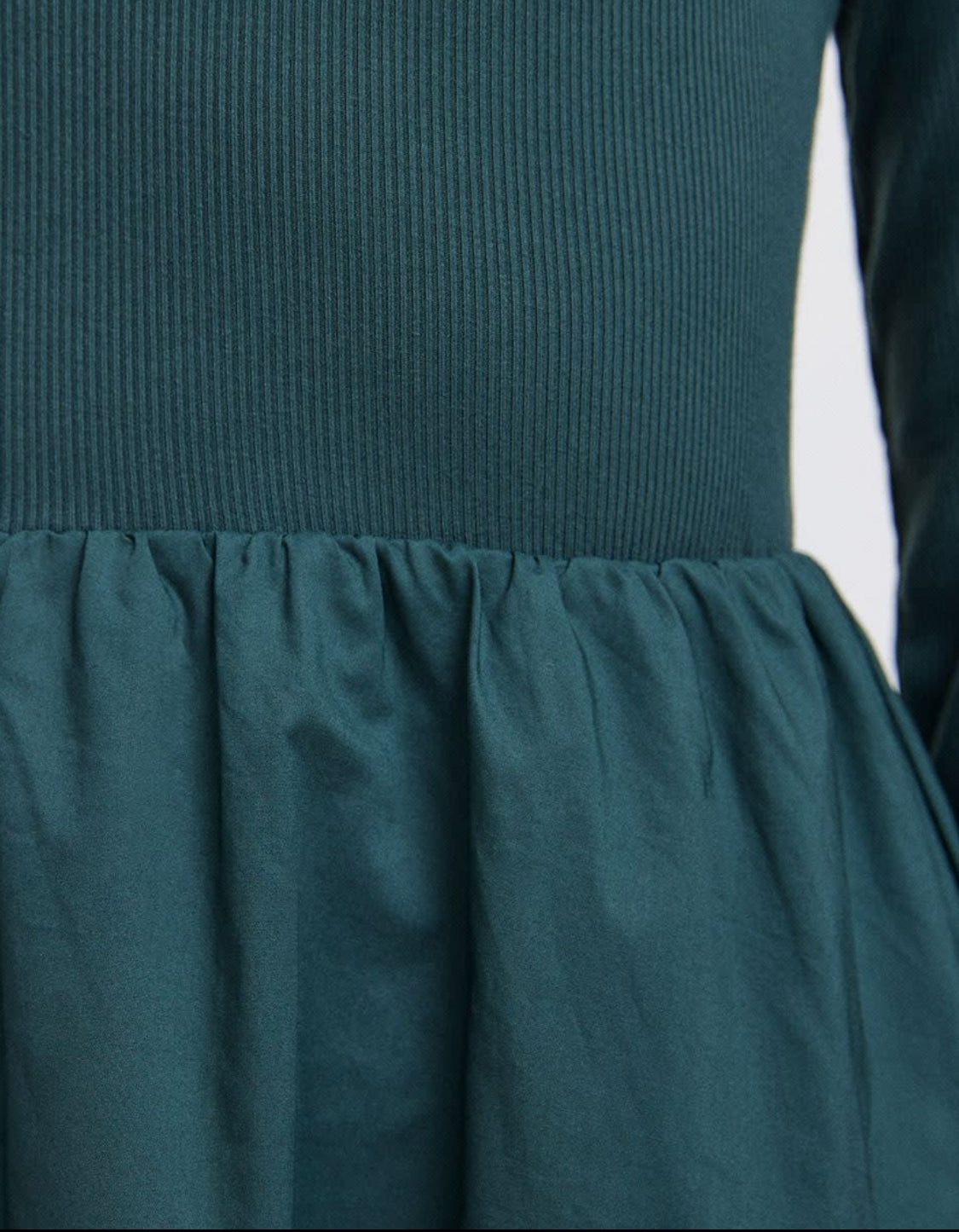 Reitman : Robe vert émeraude incroyable L/ femme neuve.