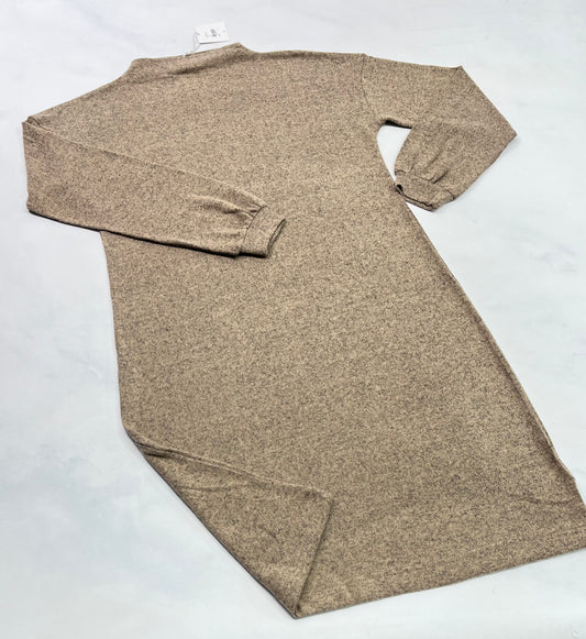 Robe : en tricot hyper doux / stretch confo . Neuve ! M/ femme .