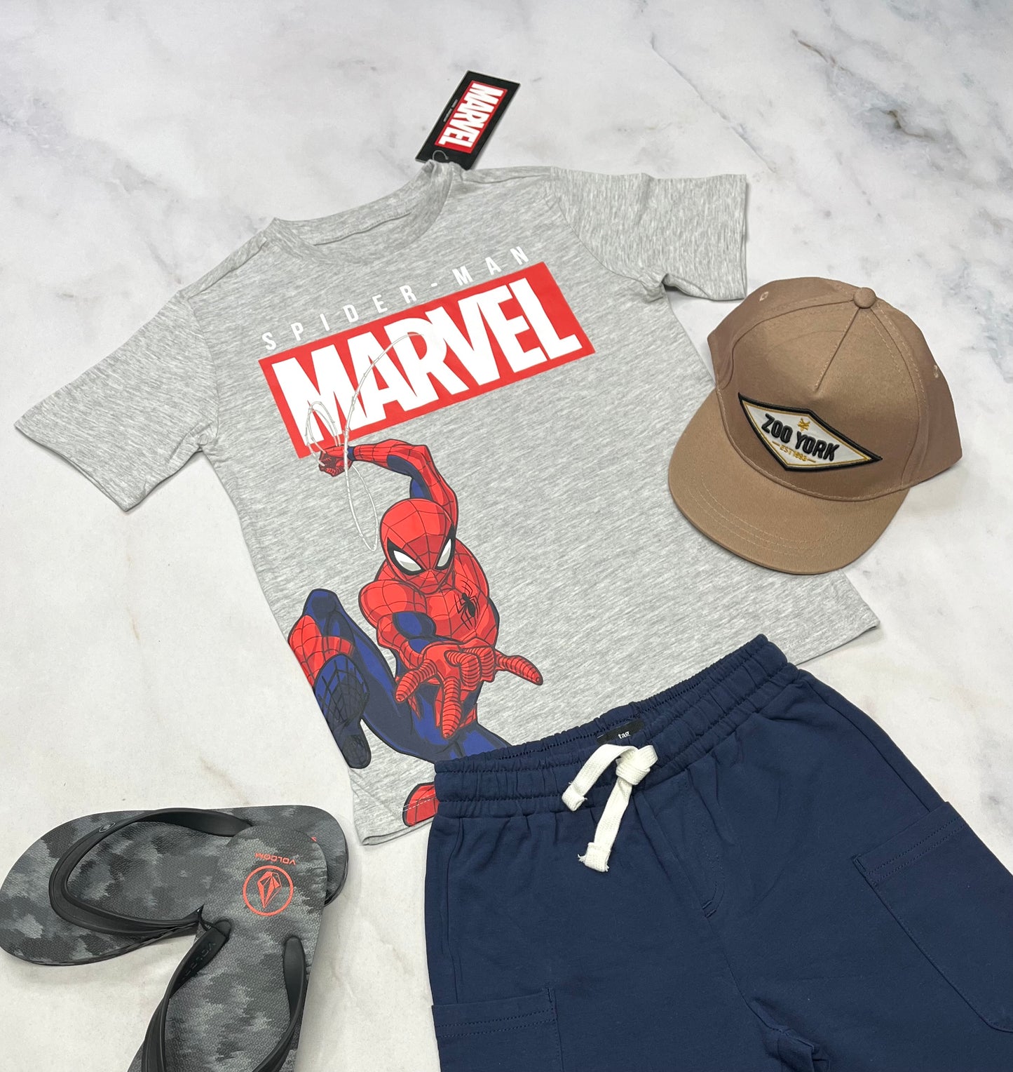 💫 Manche courte Marvel : 6 ans garçon coupe relax neuf !