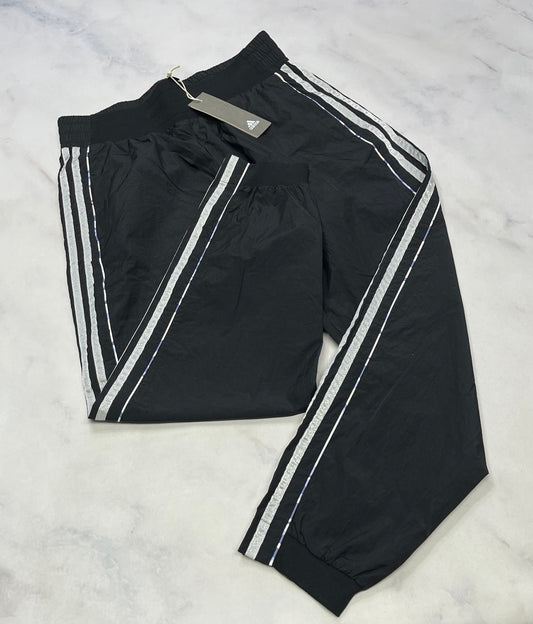 Adidas : Pantalon tissu style toile léger confo . 14-16 ans ado fille coupe confo neuf! Superbe !!!!