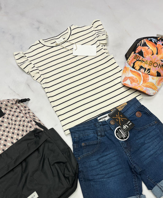 ☀️ Manche courte : ZARA texturé / rib . Stretch neuf ! 6 ans fille .