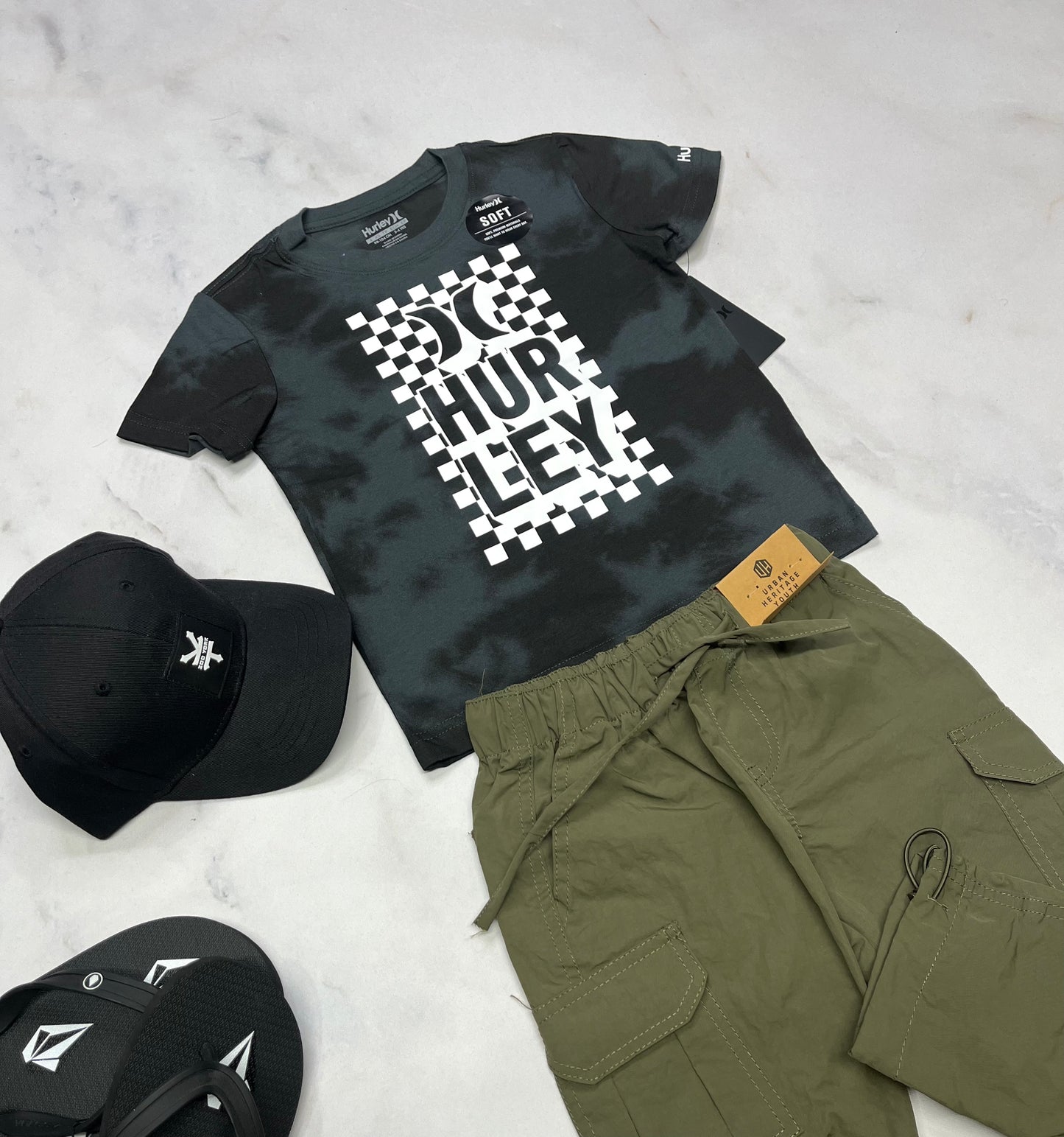 🌴 T-shirt : Hurley 4 ans garçon  neuf !