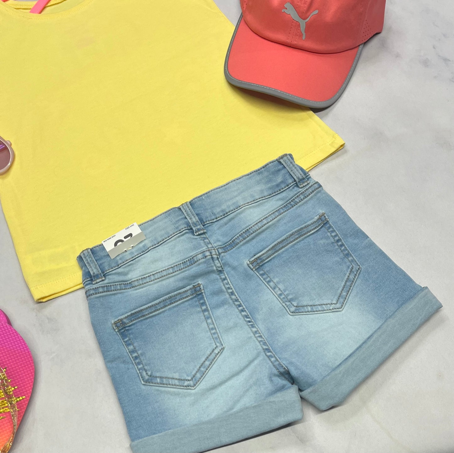 ☀️ Short : jeans taille haute molle  et ajustable . 7 ans fit stretch fille neuve .