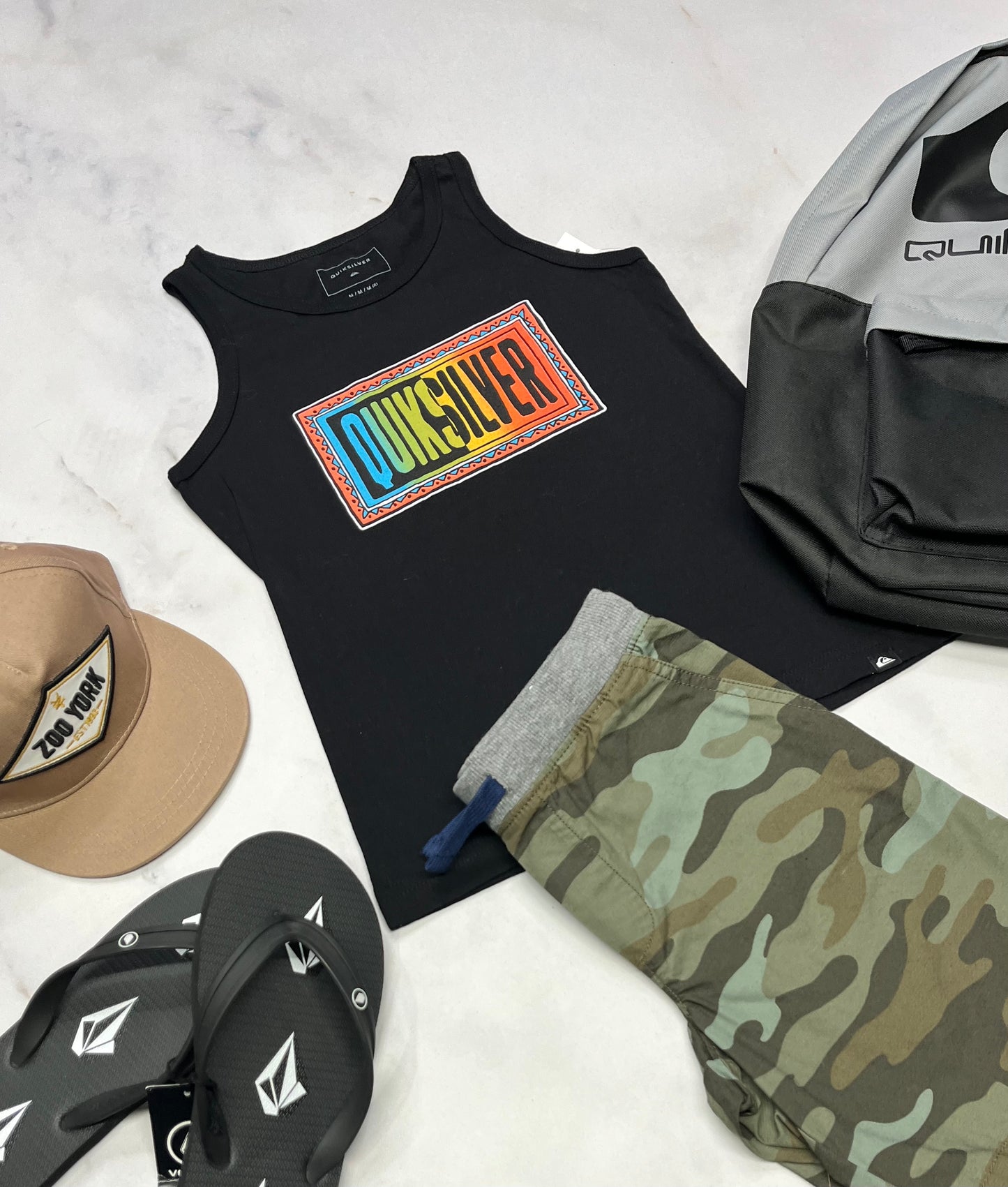 🍃 Camisole : Quiksilver 6 ans neuve .