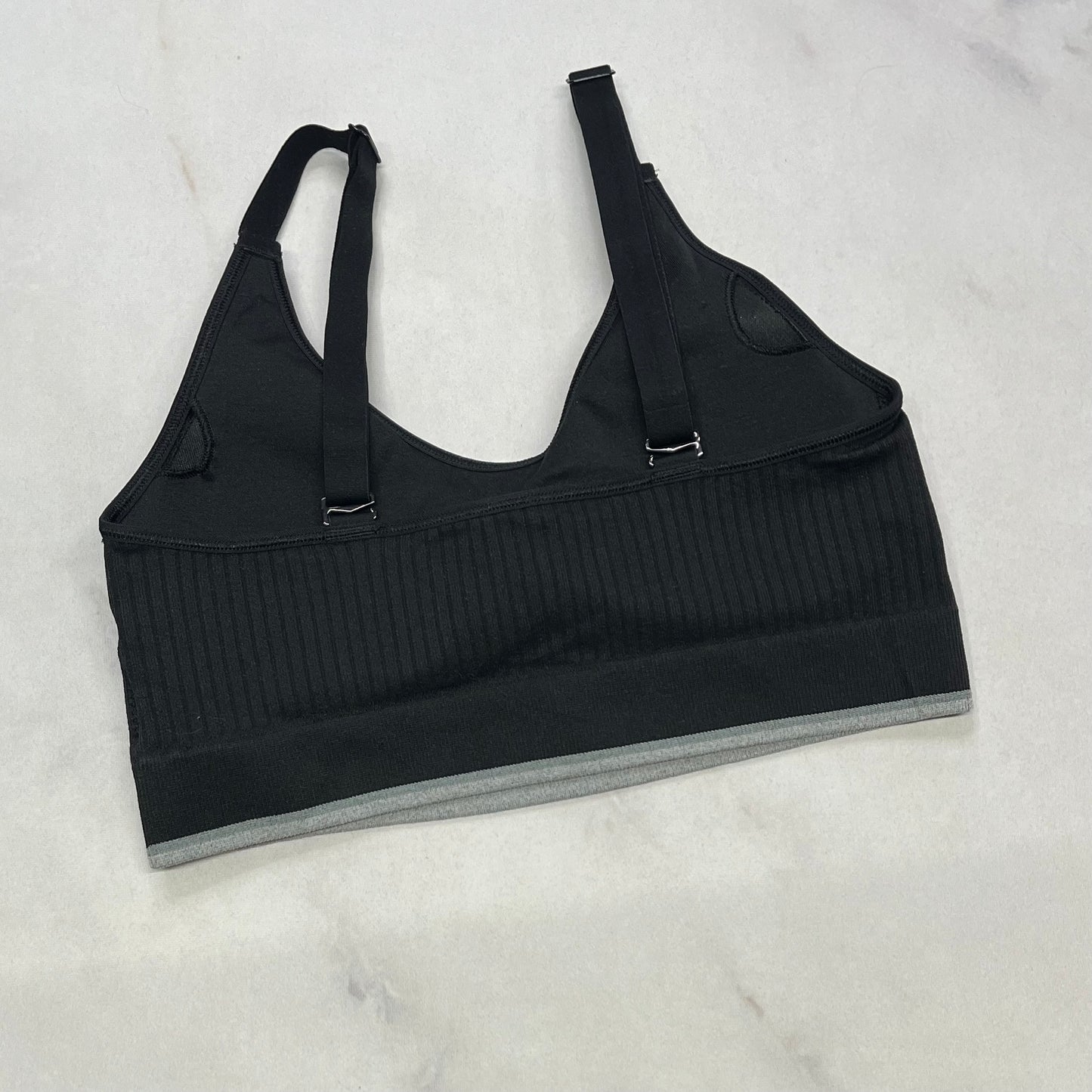 Calvin Klein : Top sport + 12 ans ado