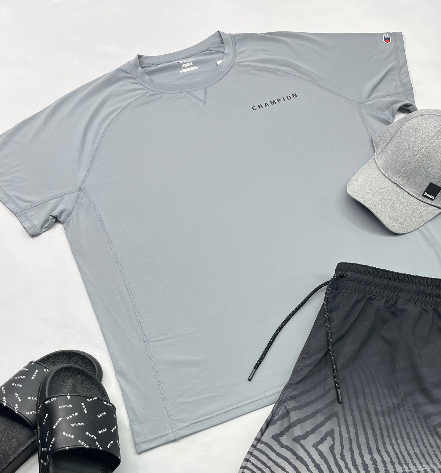 ☀️T-shirt : Champion en tissu de sport extensible XXL/ homme neuf ! ( gris ) .