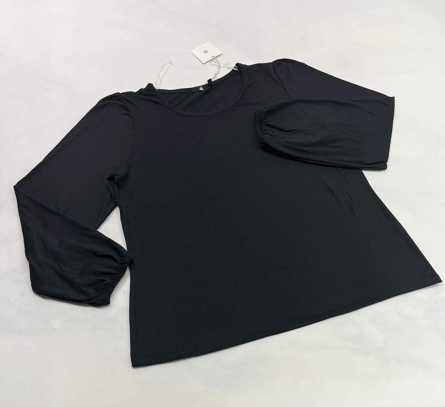 Manche longue : Manche ballon souple Tag neuf! Superbe stretch . XL/ femme neuf!