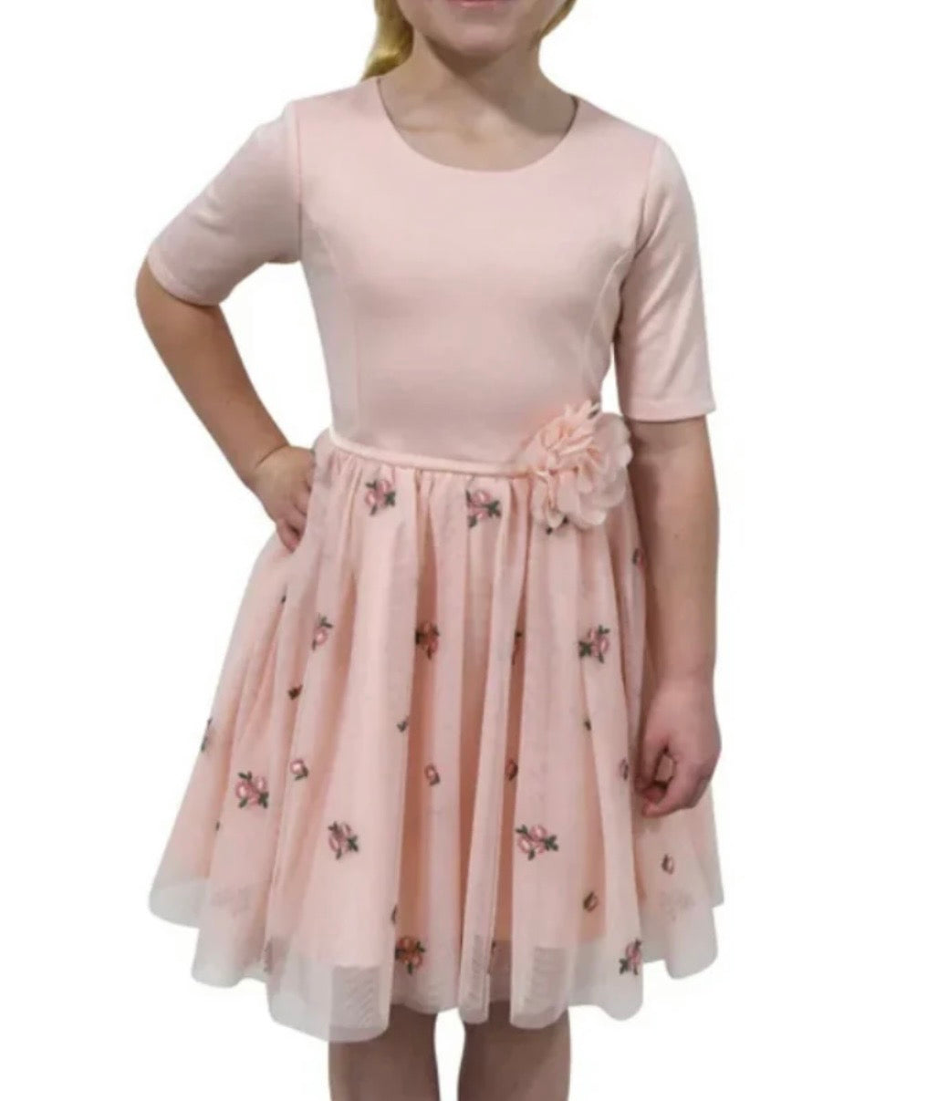 🌸 Robe : 5 et 6 ans fille superbe qualité neuve !