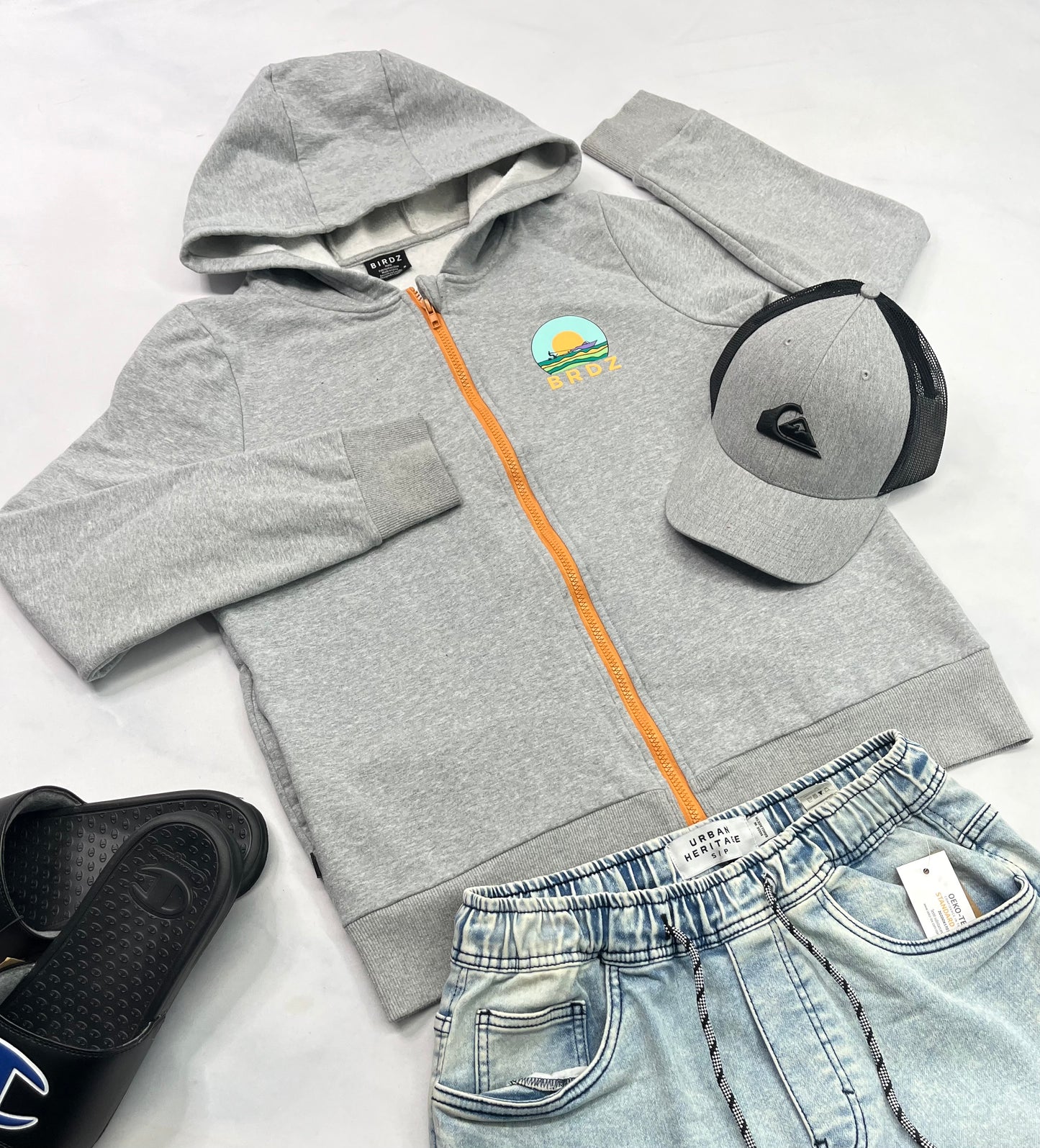 ☀️Veste : BIRDZ en ouaté incroyable . Beau coton de qualité ( avec poches et trous pour les pouces ) . Small homme comme neuve.