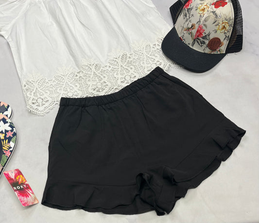🌿 Short : Noir en tissu léger qui ne décolore pas . Taille haute avec bas fluide 8-10 ans fille neuve .