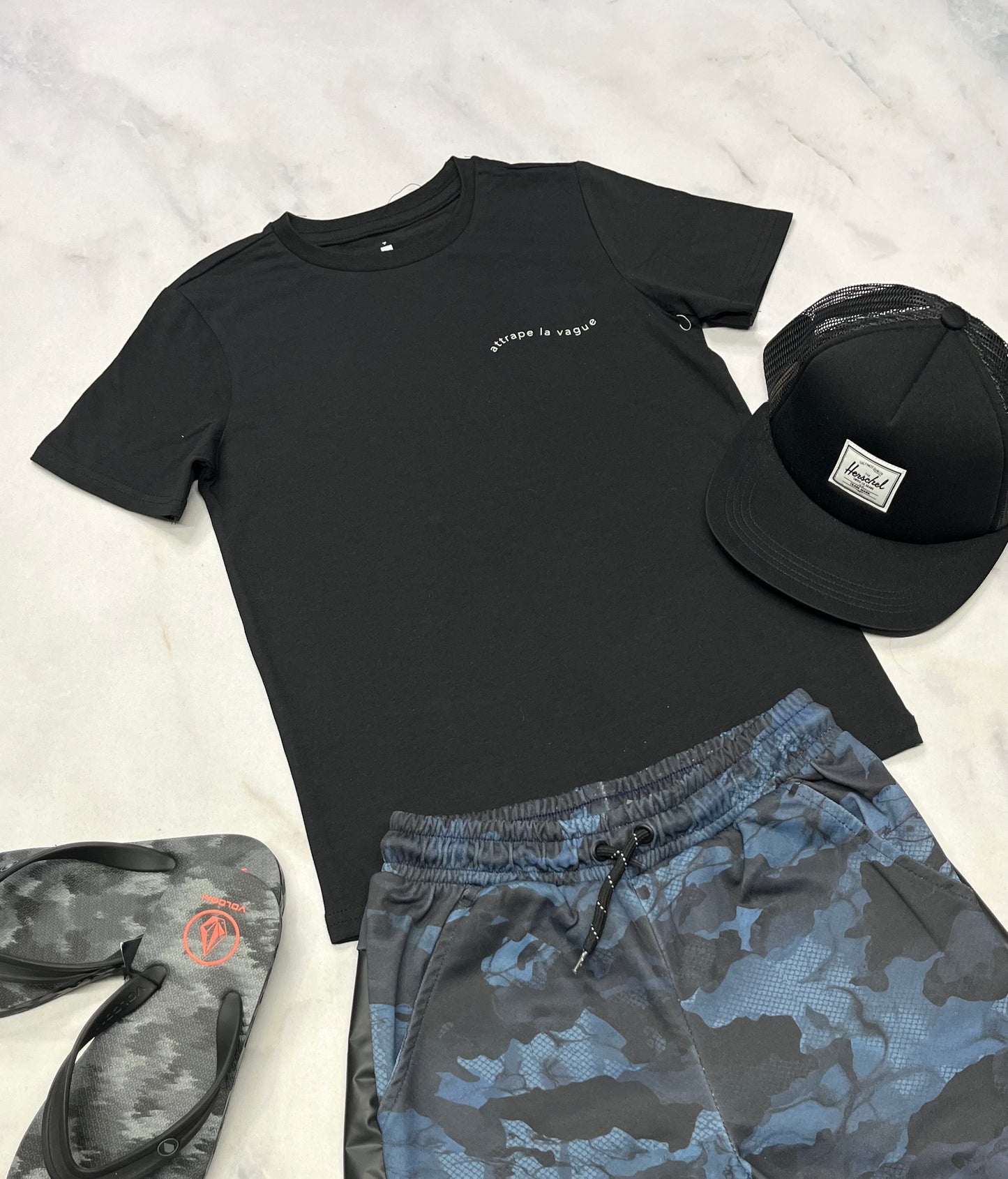🩵 T-Shirt : ( Attrape la Vague 🌊) 7( 6x-7) garçons neuf !