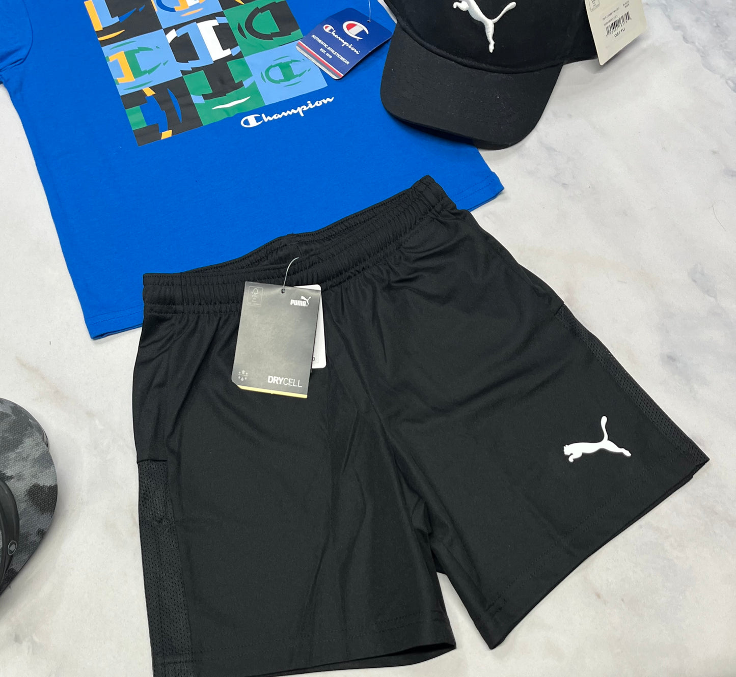 💙 Short Puma : noir en tissu de sport neuf ! 5-6 et 6 ans dispo