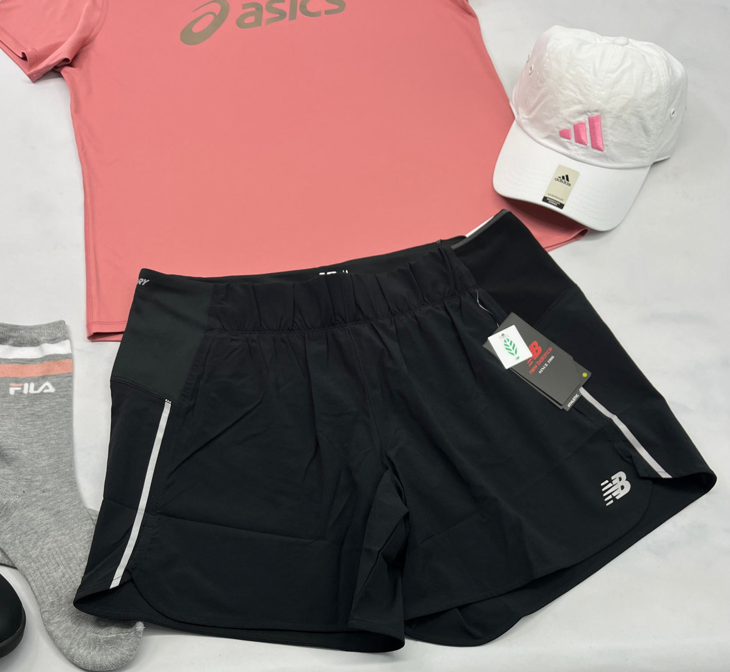 😍 Short: running New Balance L/ femme tissu sport léger avec bande de taille élastique  .