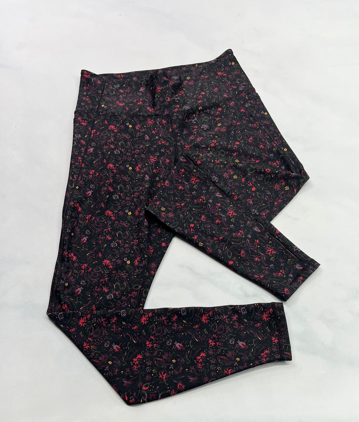 ..Skinny sport : fleurit comme neuf ! Lfit ( M-L) 9-10 ans femme .