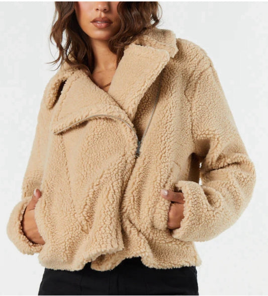 Manteau : Mi saison en Sherpa XL/ femme neuf !