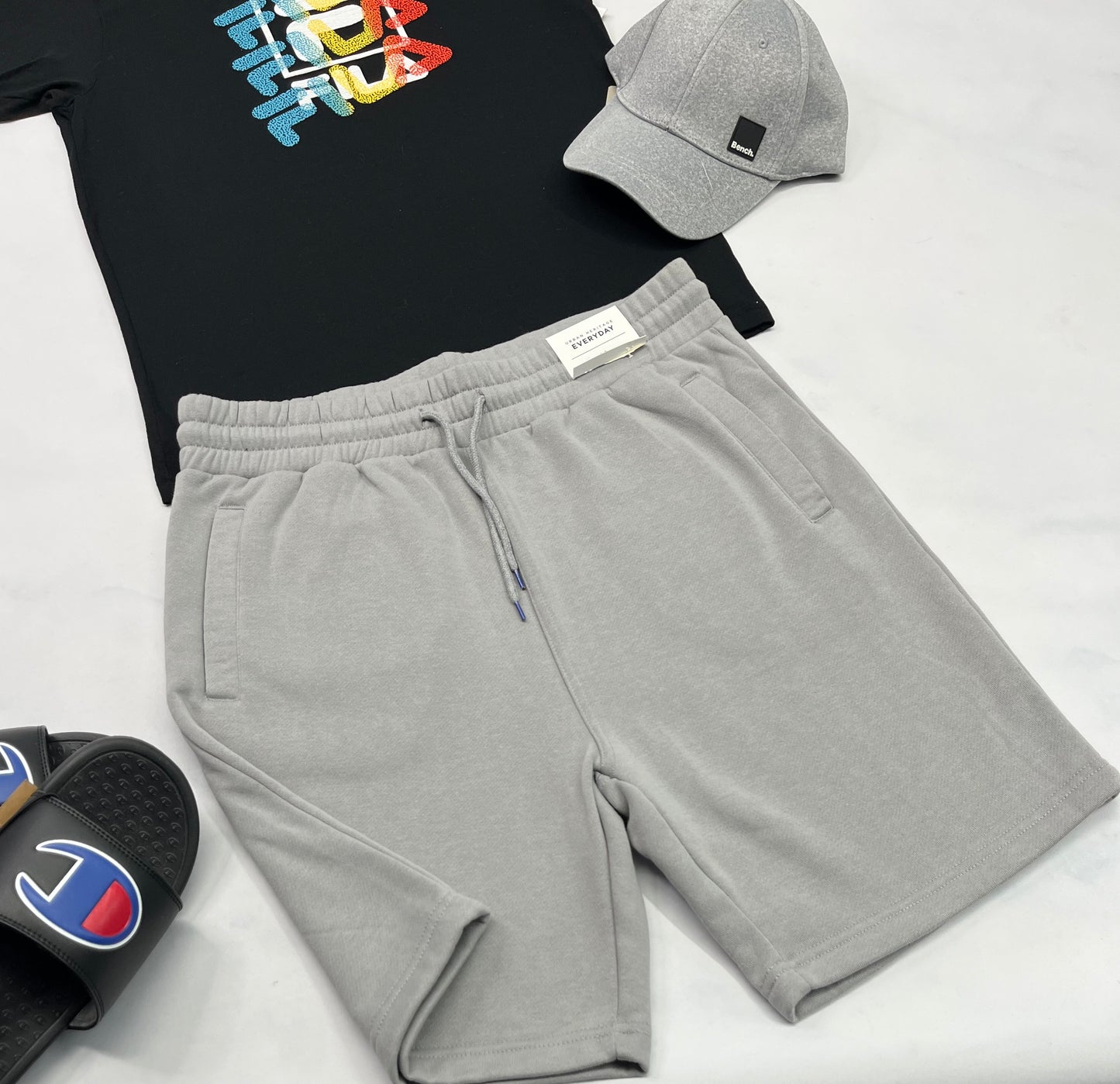 ☀️ Bermuda : en ouaté gris neuf ! 1x M/ homme (32) neuf !