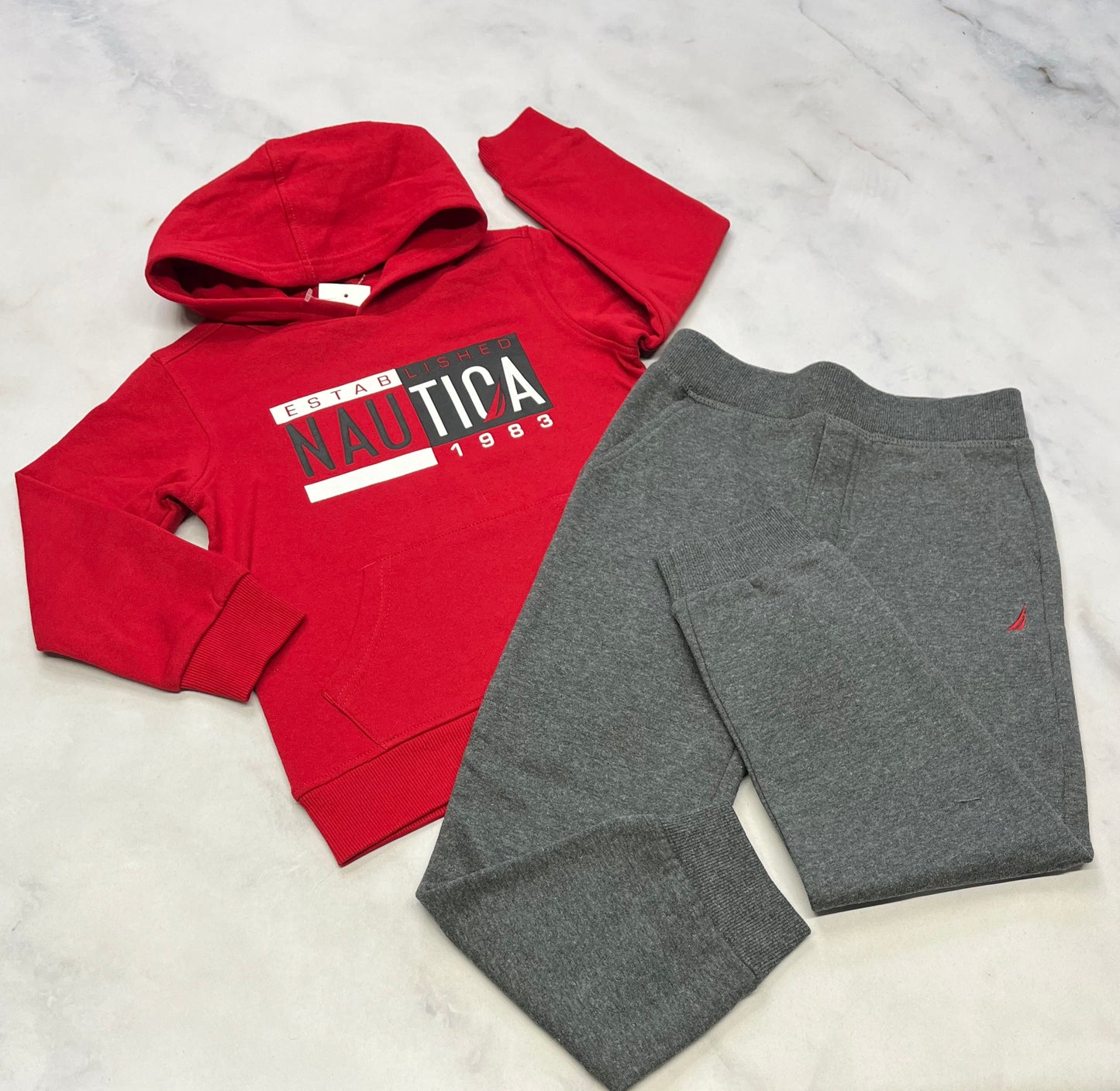 Nautica : Ensemble en doux ouaté 5 ans neuf !