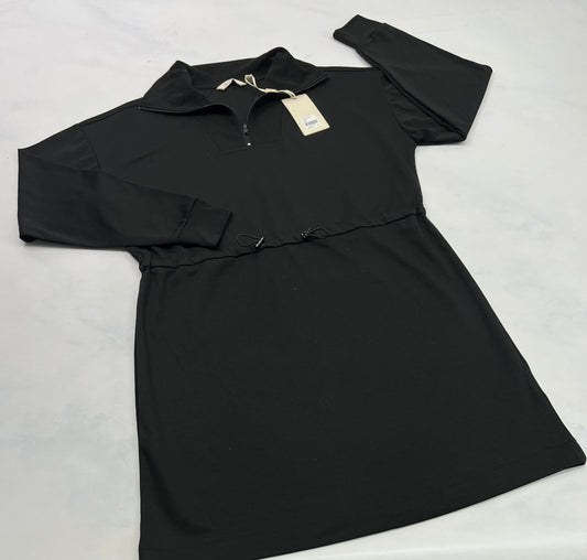 Robe Defrost : noir tissu confo s’ajuste à la taille neuve . M et L femme dispo .