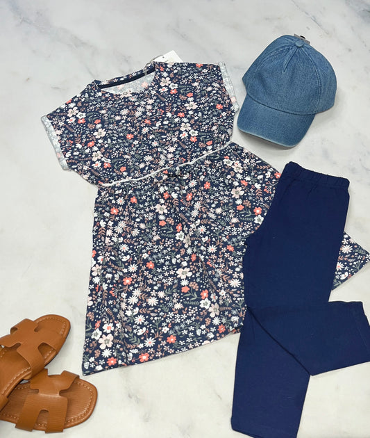 🦋 Robe : Fleurit en beau coton stretch 6( fait 5-6 ans ) neuve .