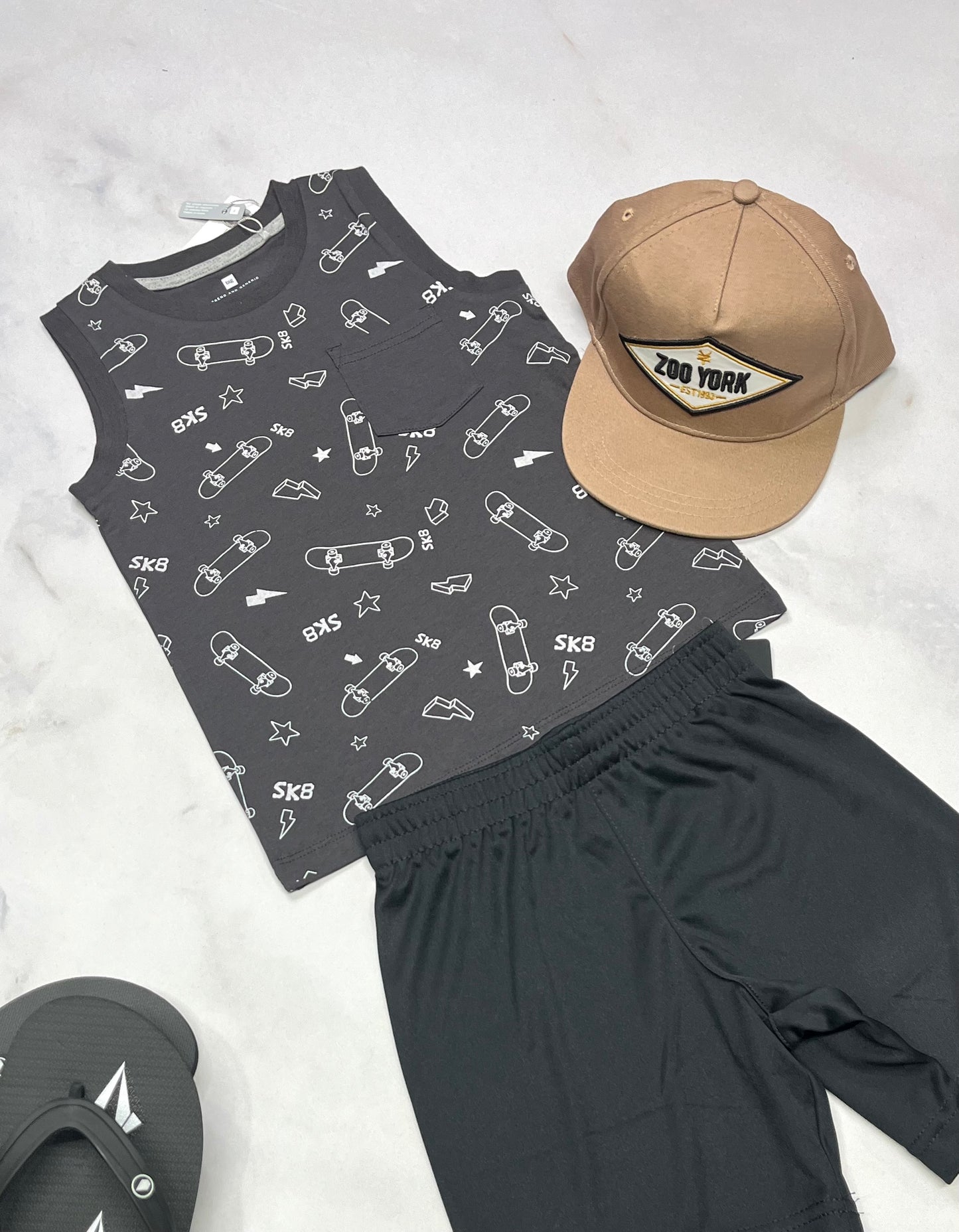 🛹 Camisole : skate 4 ans neuve !