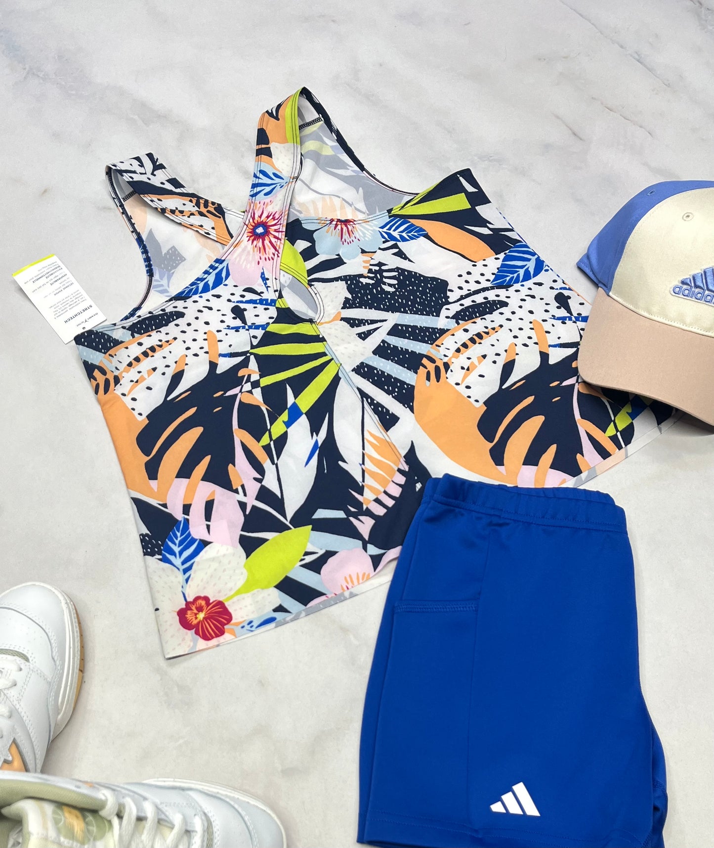 🌴 Camisole : fleurie look écourté en tissu de sport stretch 14-16 ans fille neuve .