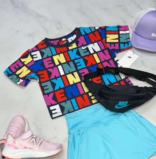 🩵 Nike : Manche courte incroyable +6 ans fille neuf !