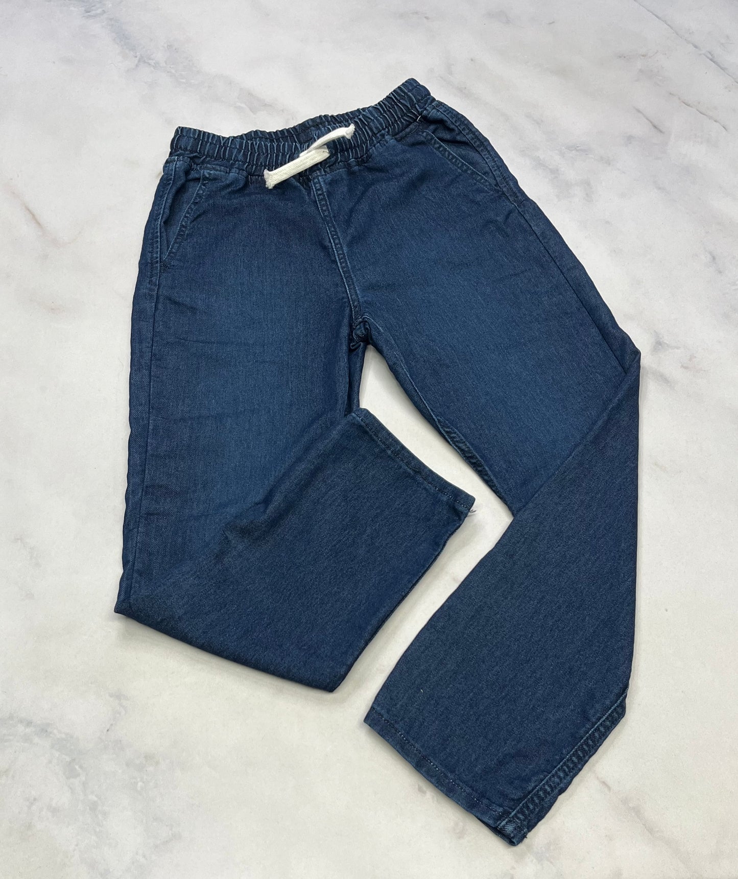 Jeans : ultra molle confo ! 9-10 ans garçon état neuve . ( taille élastique ).