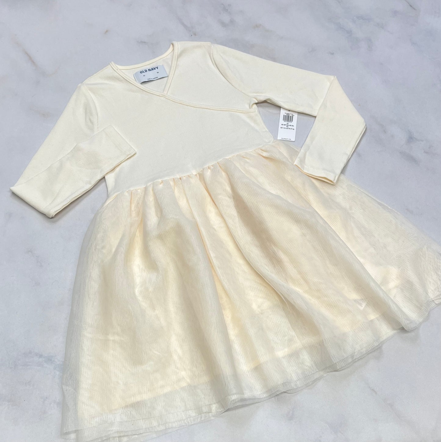 Robe :5 ans fille neuve ! Haut tissu rib texturé stretch . Neuve .