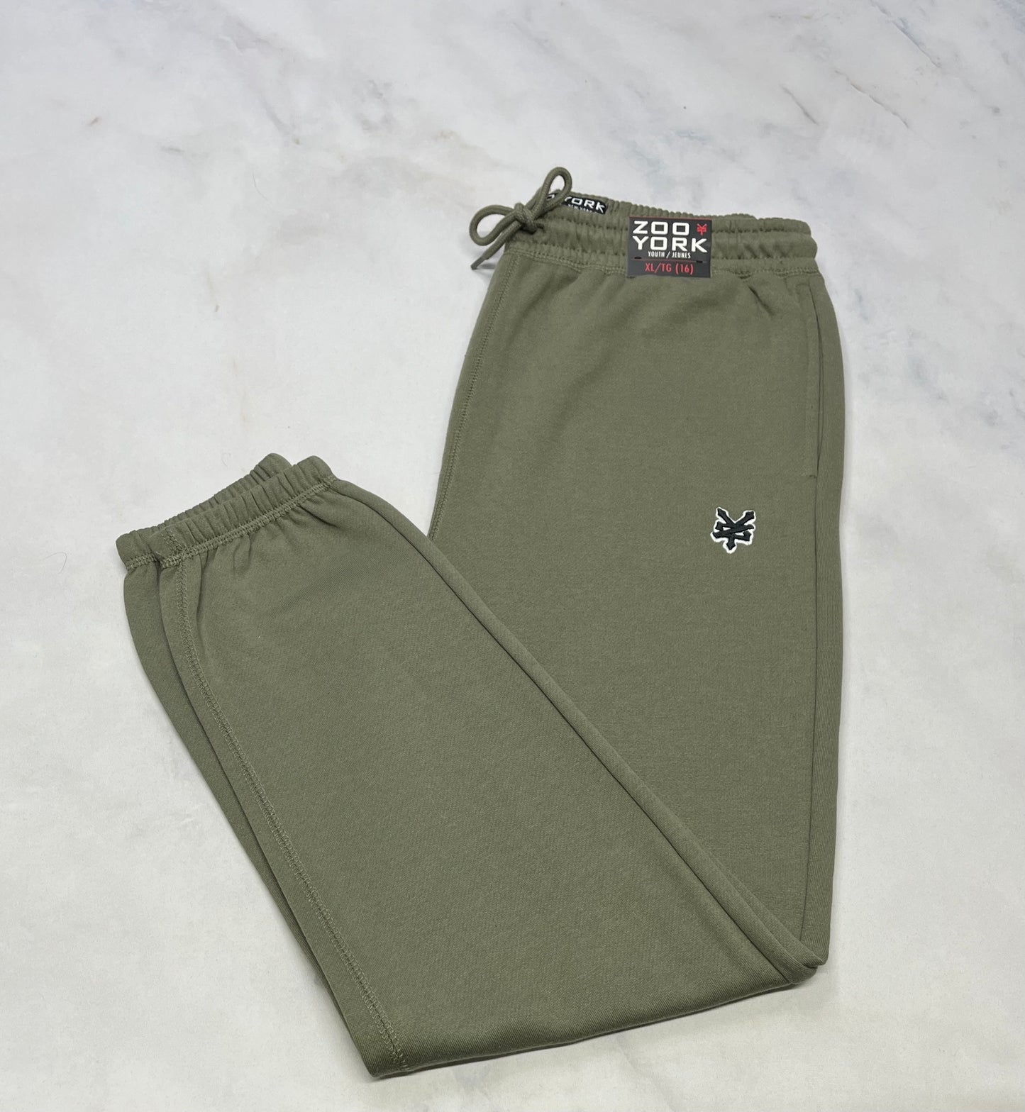 Zoo York : jogger en ouaté 16 ans vert neuf!