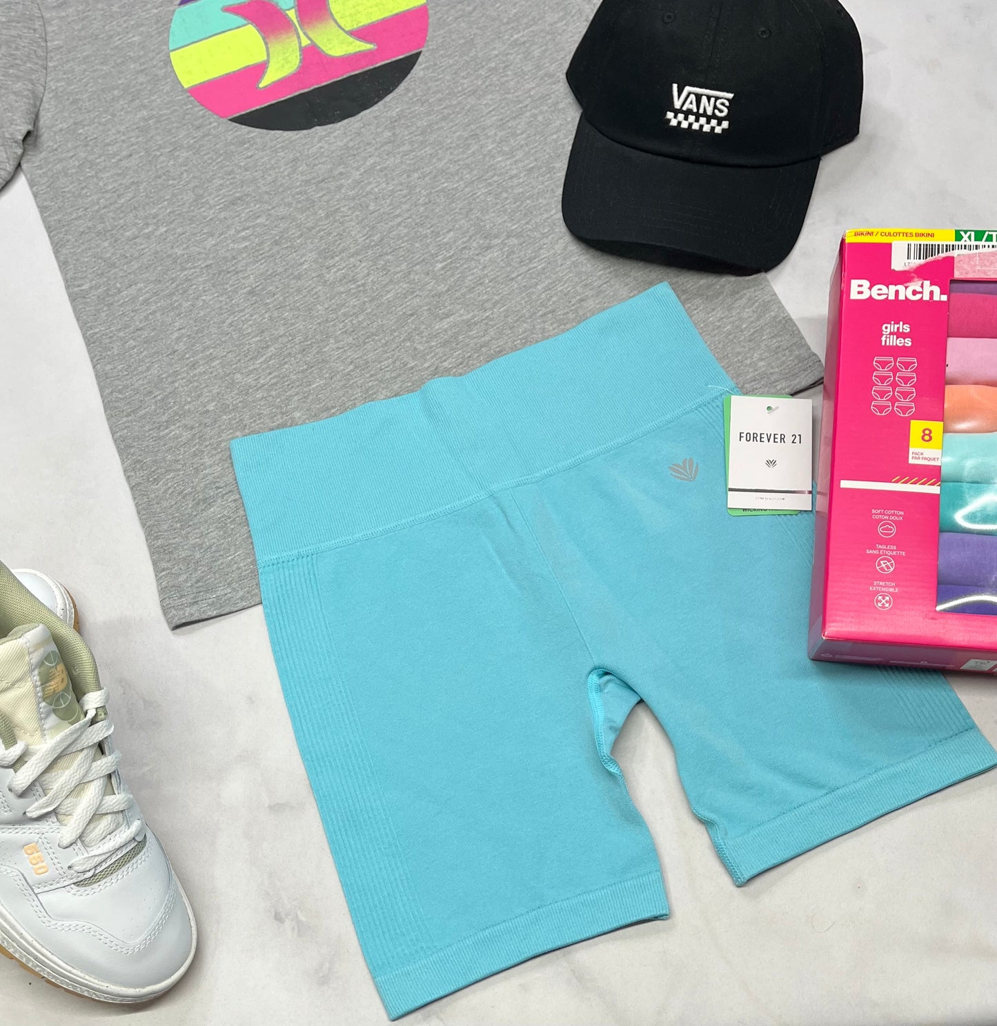🩵 Cuissard : Forever 21 en tissu de sport stretch + 14-16 ans fille neuf!