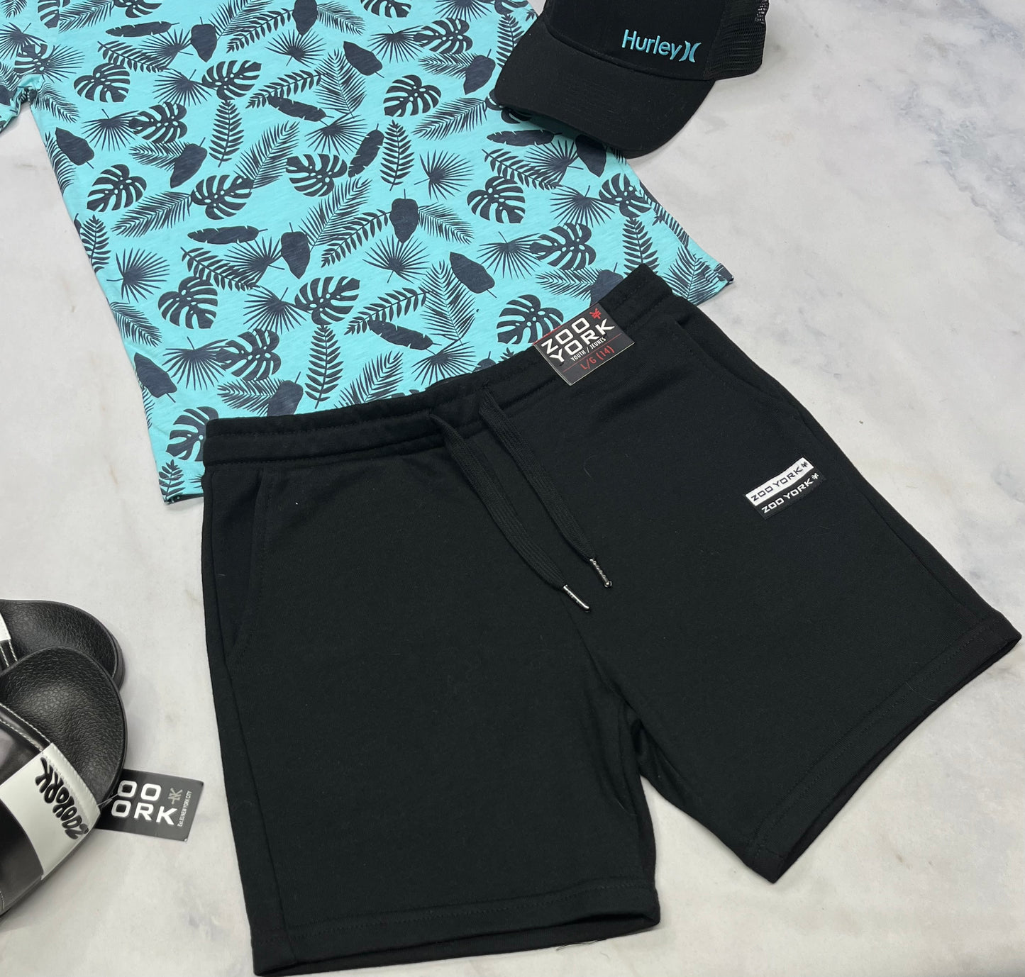 🩵 Bermuda : Zoo York en ouaté noir 14 ans neuf !