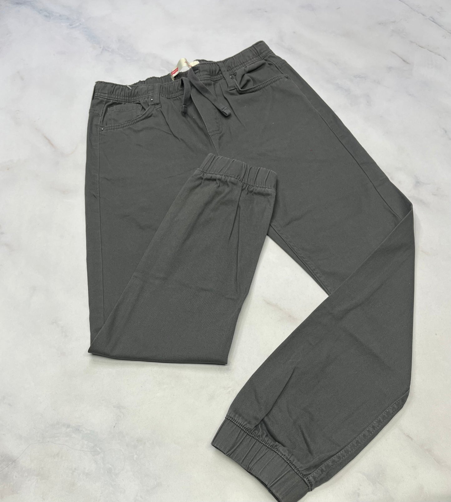 Levis : Jog. mou en coton confo 12-14 ans comme neuve ! Pas porté .