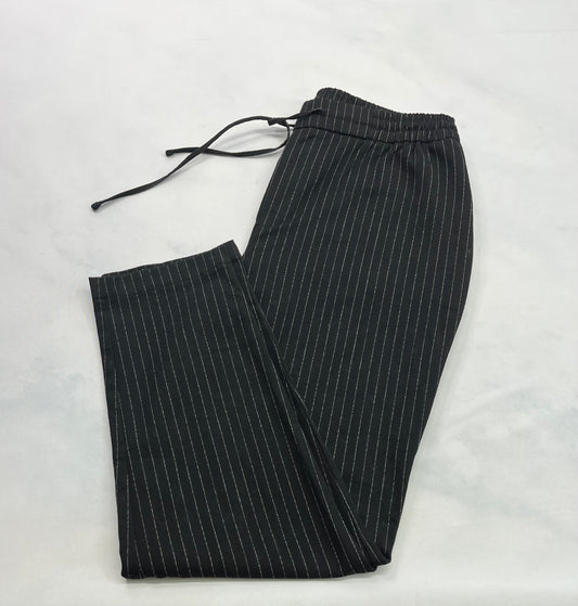 Pantalon : Old Navy rayé fin tissu automnale souple ( taille élastique  ) comme neuf! M( fait 6-7 ans femme ).