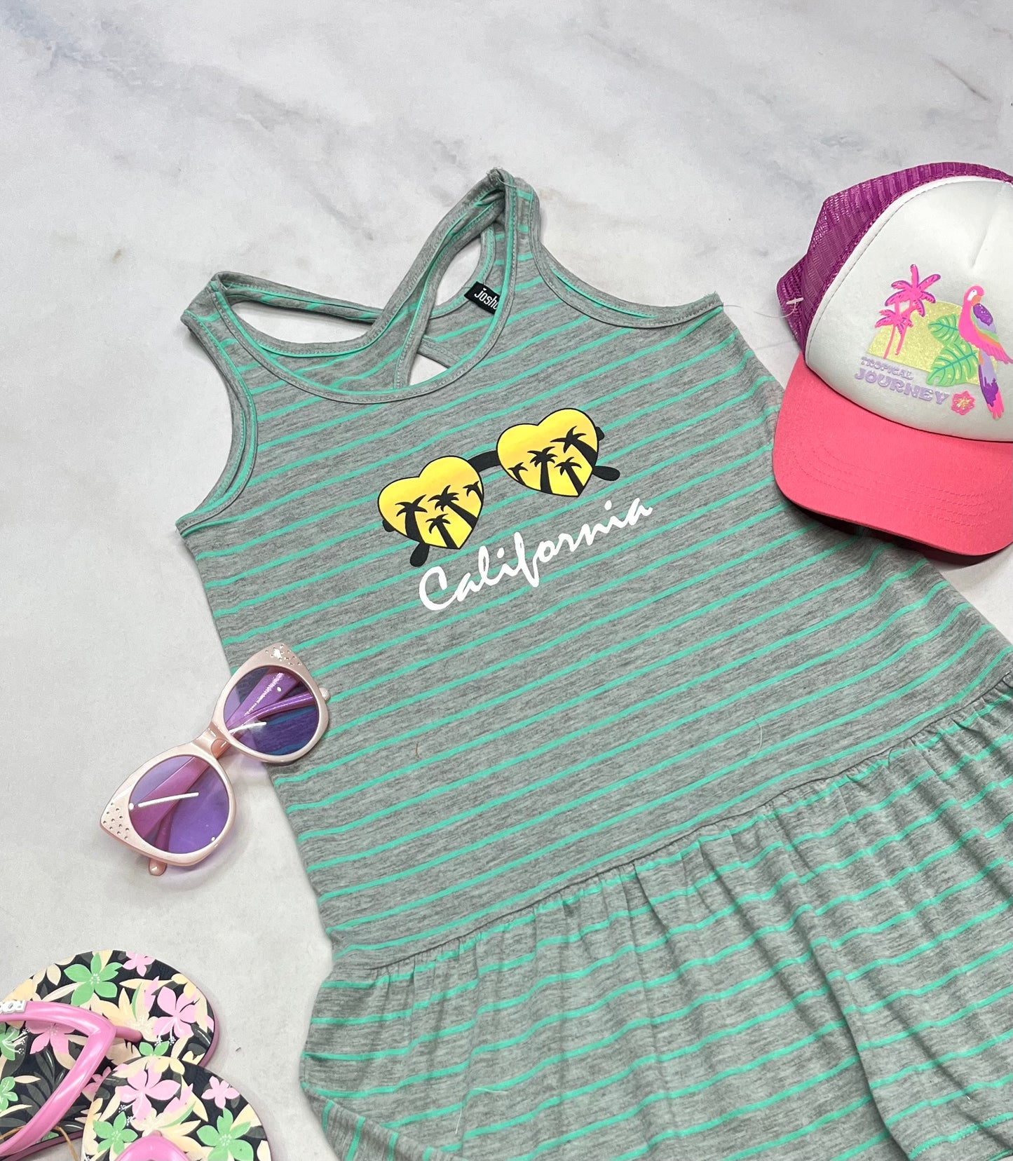 🌴 Robe : Joshua P. fait 6 ans fille coupe confo  comme neuve.