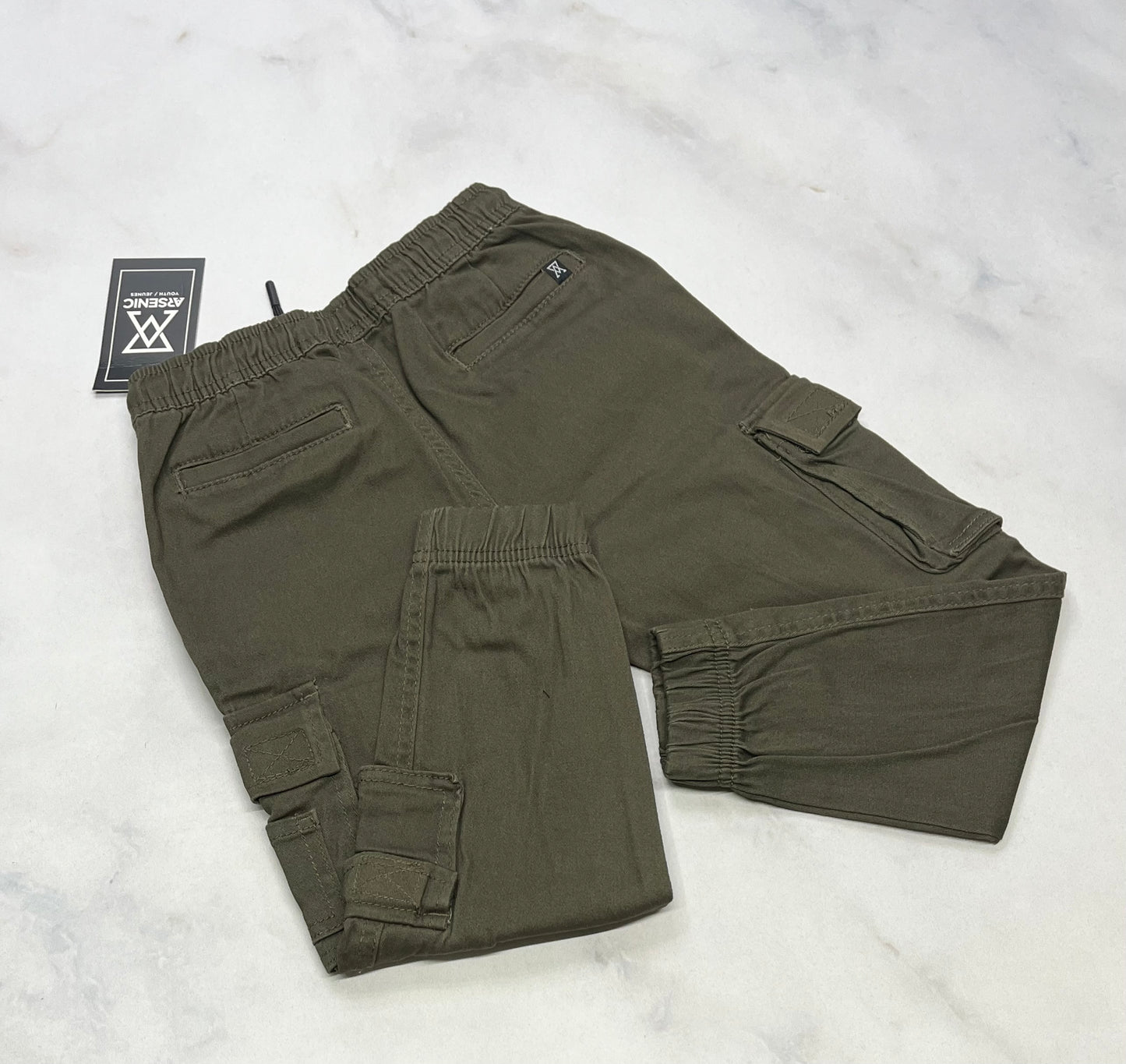 Arsenic Pantalon: cargo vert foncé neuf ! 5-6 ans .