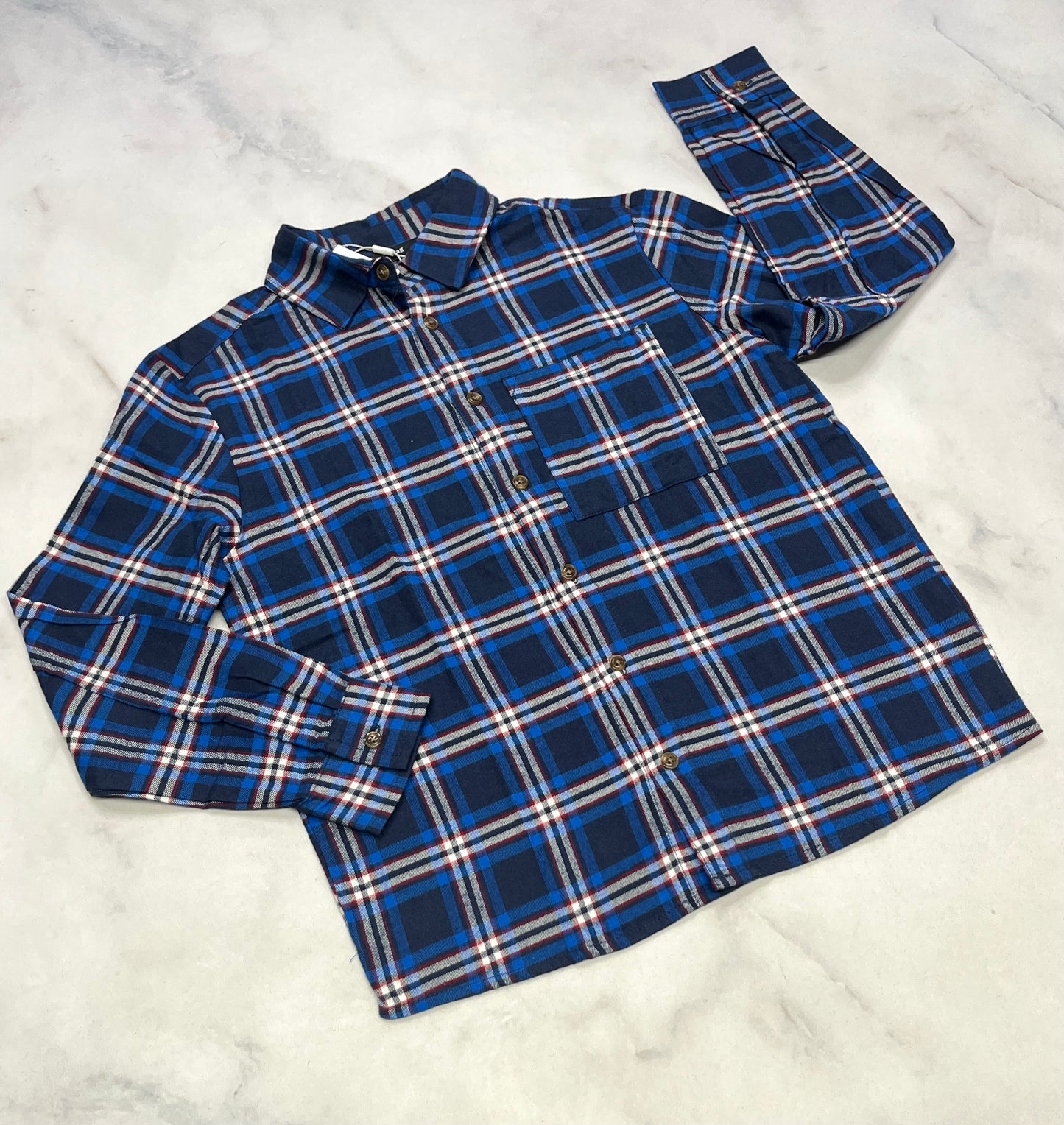 Chemise  : douce confo .