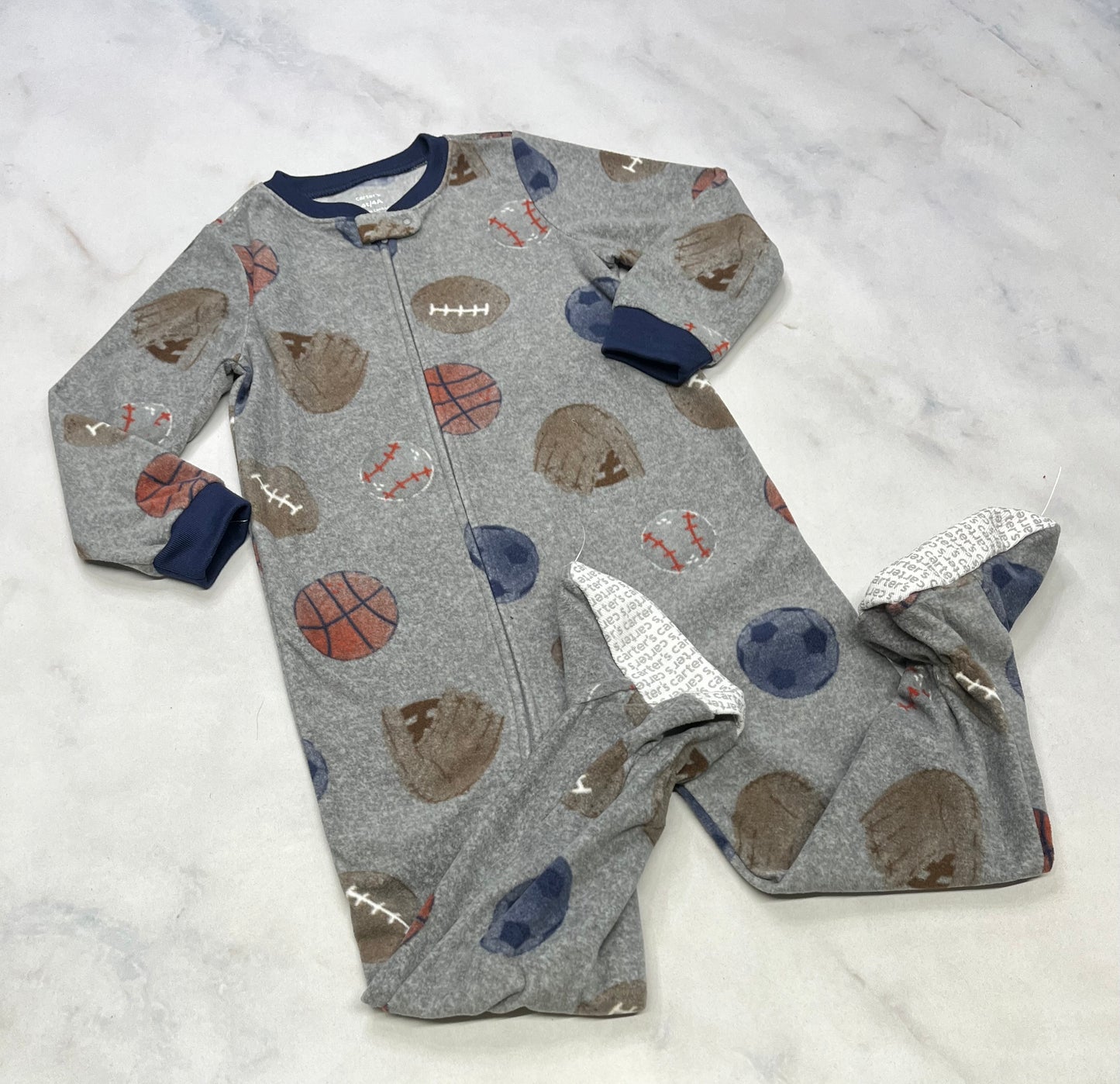 Pyjama: Carter’s en polar doux 4 ans 1 pièce neuf!