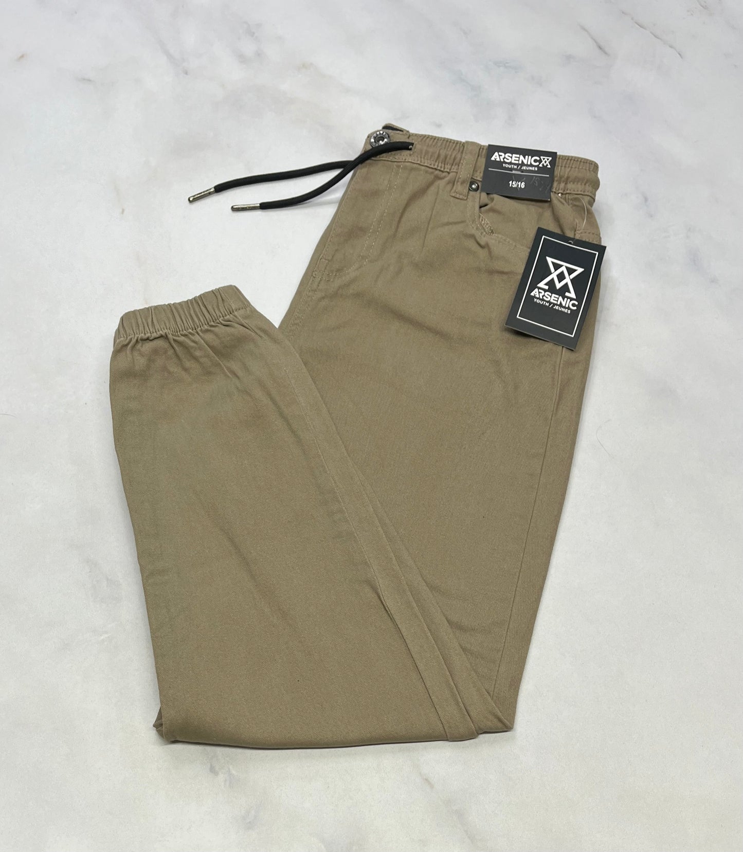 SOLDE ! Arsenic : Taille 14-16 ans mais fait court de longueur (12-13 ans de longueur ) neuf!