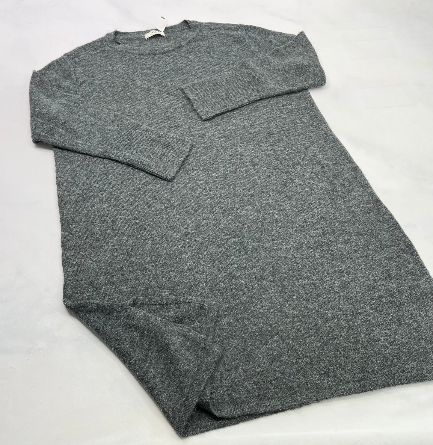 Robe : en tricot gris hyper douce stretch de partout . XL/ coupe relax neuve .