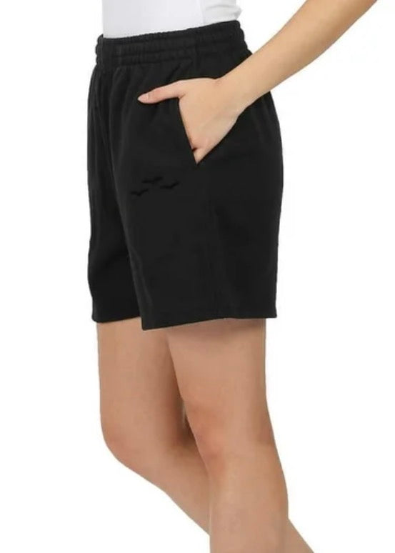 🌿 Short noir: en ouaté avec mini logo L(10-12 ans ) femme neuve !