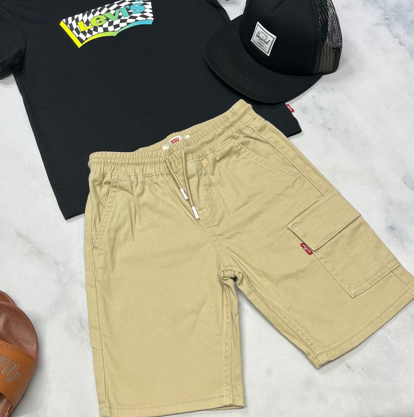 🌿 Bermuda Levis: 6 ans garçon mou confo neuf !