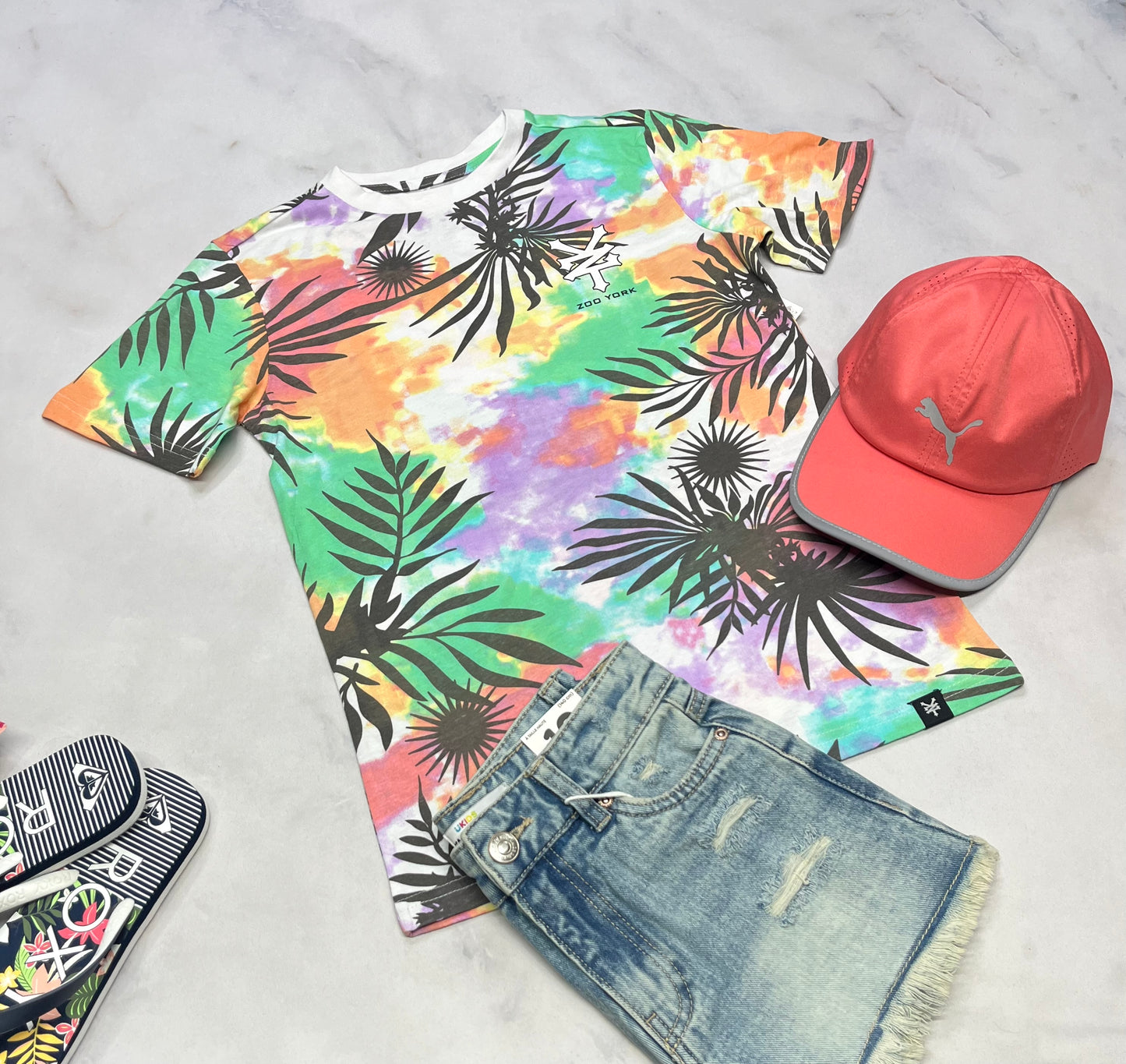 🌴 T-Shirt : Zoo York fait 10-12 ans fille neuf ! Beau logo au dos .