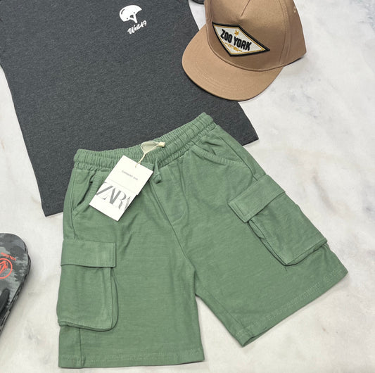 🌿 ZARA : bermuda cargo fait 5-6 ans garçon souple confo . Neuf !