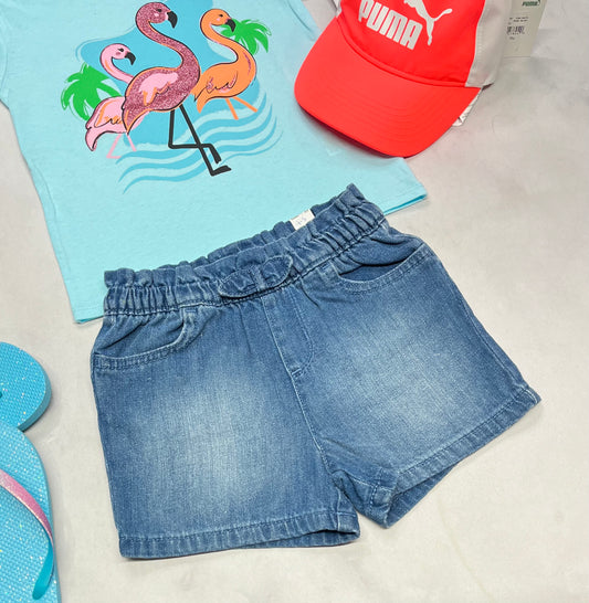 🩵 Short en jeans : 5 fait 4-5 ans fille neuve. Molle confo avec taille élastique.