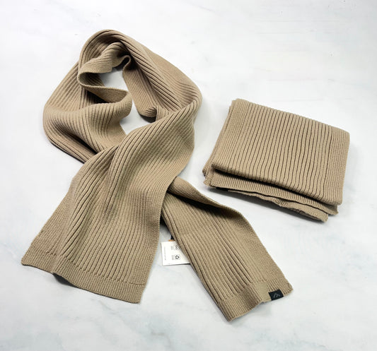 Foulard : Black Mountain doux stretch neuf ! Taille unique / femme .