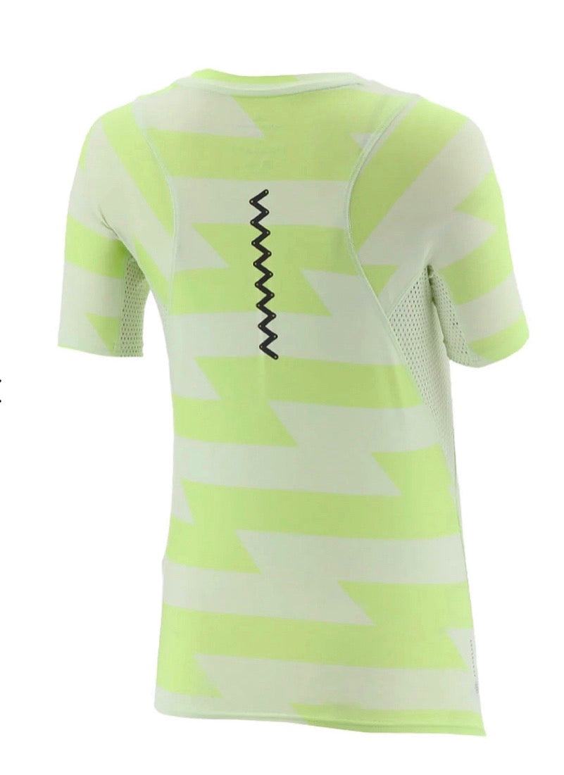 💫 Manche courte : Adidas Running/en tissu de sport qui respire . L/ fit stretch ( M-L) femme neuf !