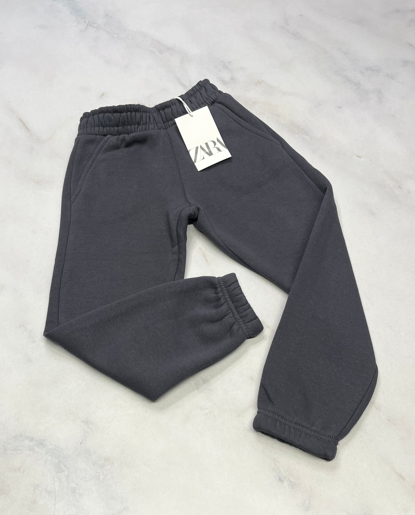 ZARA : Jogger gris 5-6 ans fille neuf!