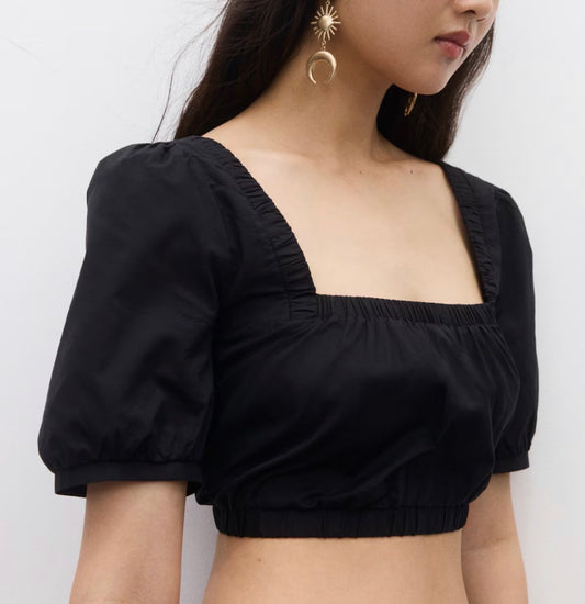 🌿 Haut : noir écourté lacé ajustable au dos . Super pratique pour mettre en superposition. L et XL femme.